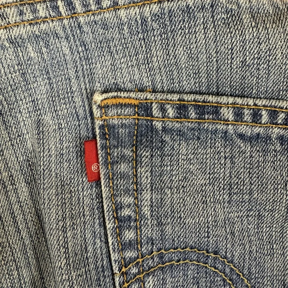 Vintage Levi's 501 Jeans Mens 36x34 Blue Denim Medium Wash